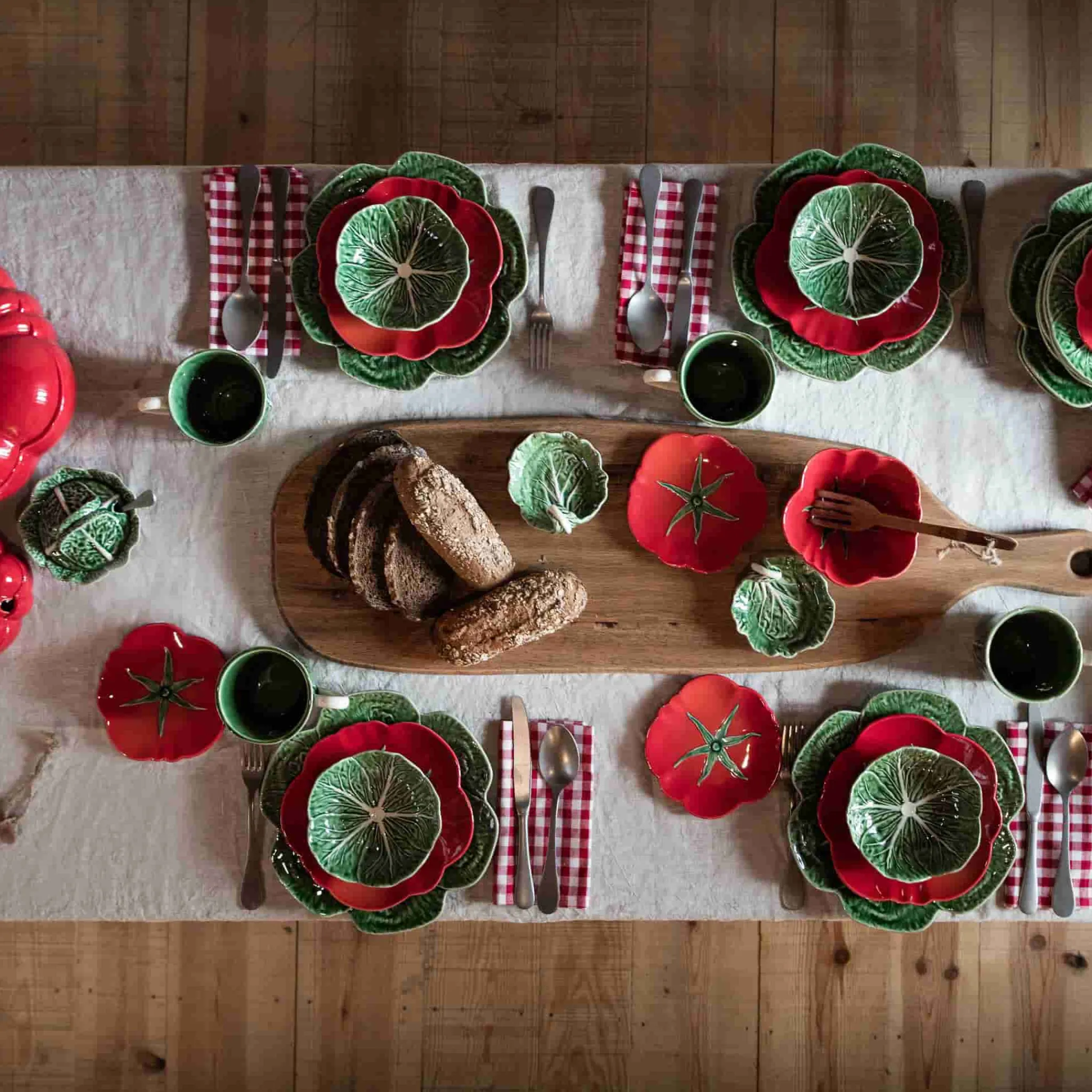 Bordallo Pinheiro Tomato Dessert Plate, 21cm Outlet