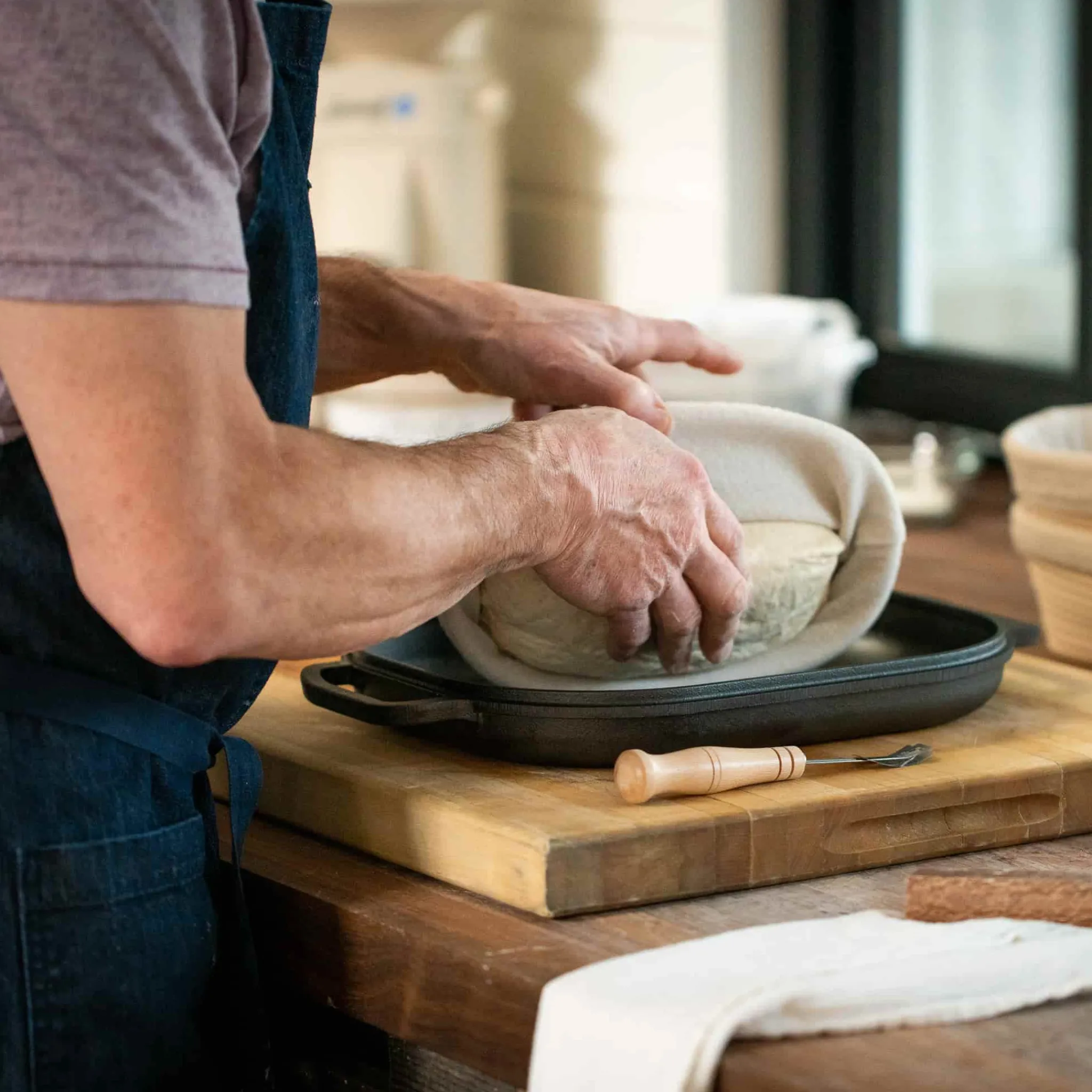 Challenger Breadware Challenger Cast Iron Bread Pan Discount