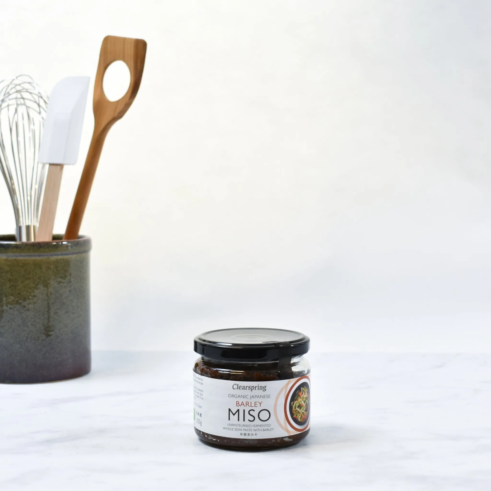 Clearspring Organic Unpasteurised Barley Miso, 300g Hot