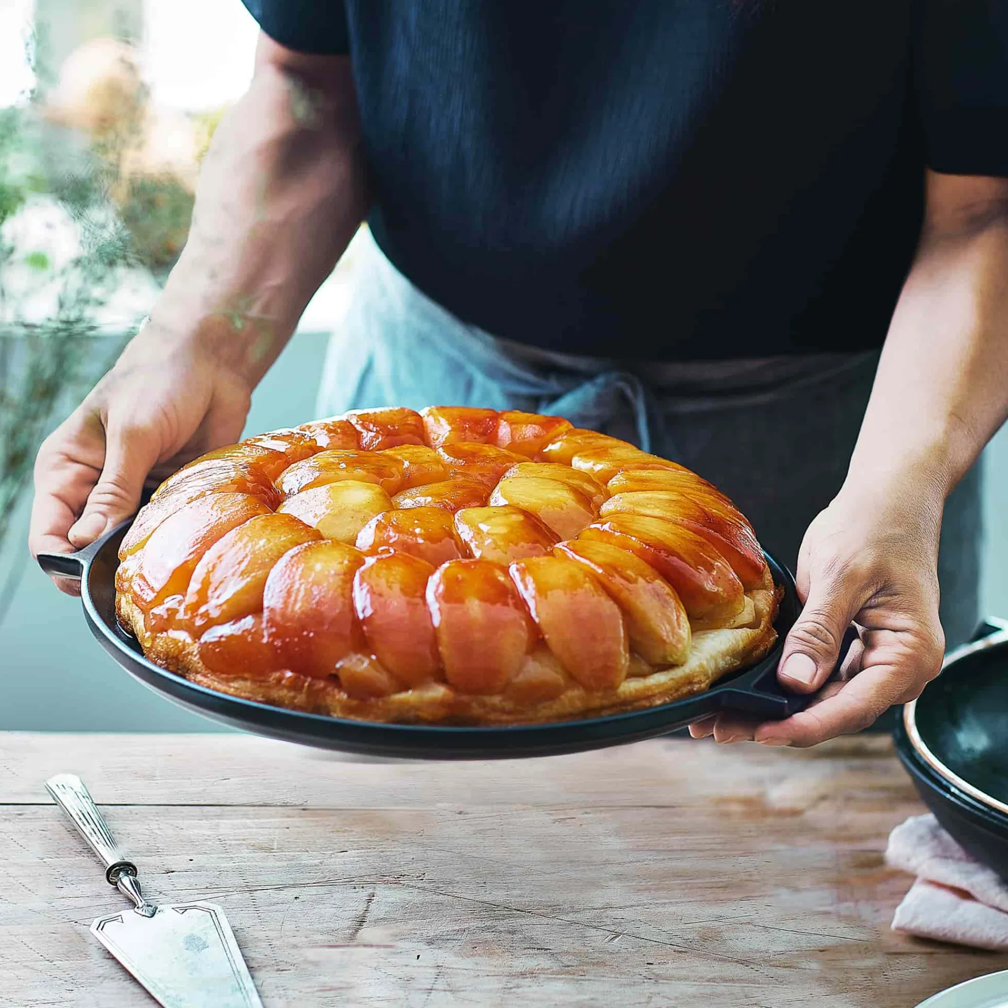 Emile Henry Delight Black Ceramic Induction Tarte Tatin Set, 32.5cm Clearance