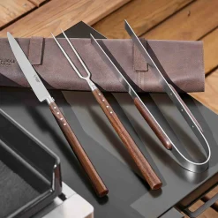 Laguiole en Aubrac BBQ Set with Leather Roll Best