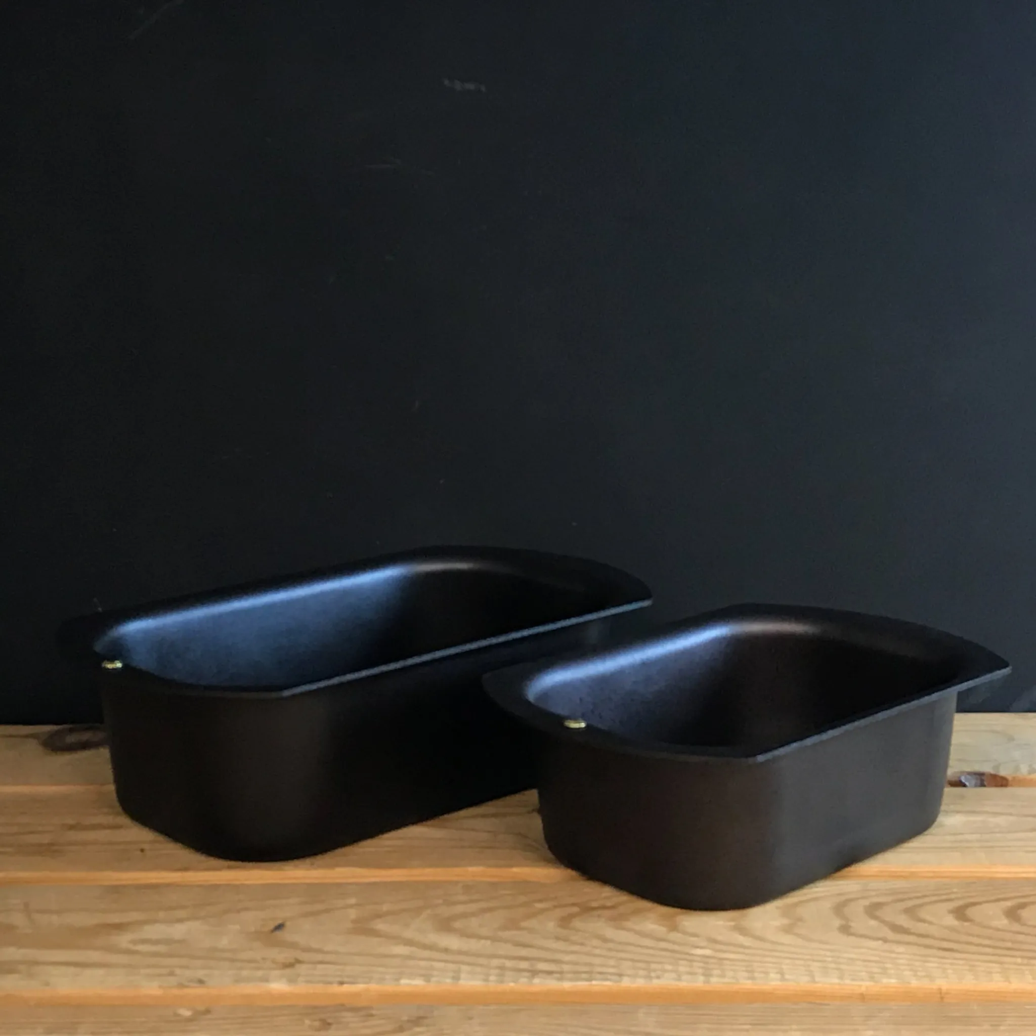 Netherton Foundry Set of 2 Spun Iron Loaf Tins Sale