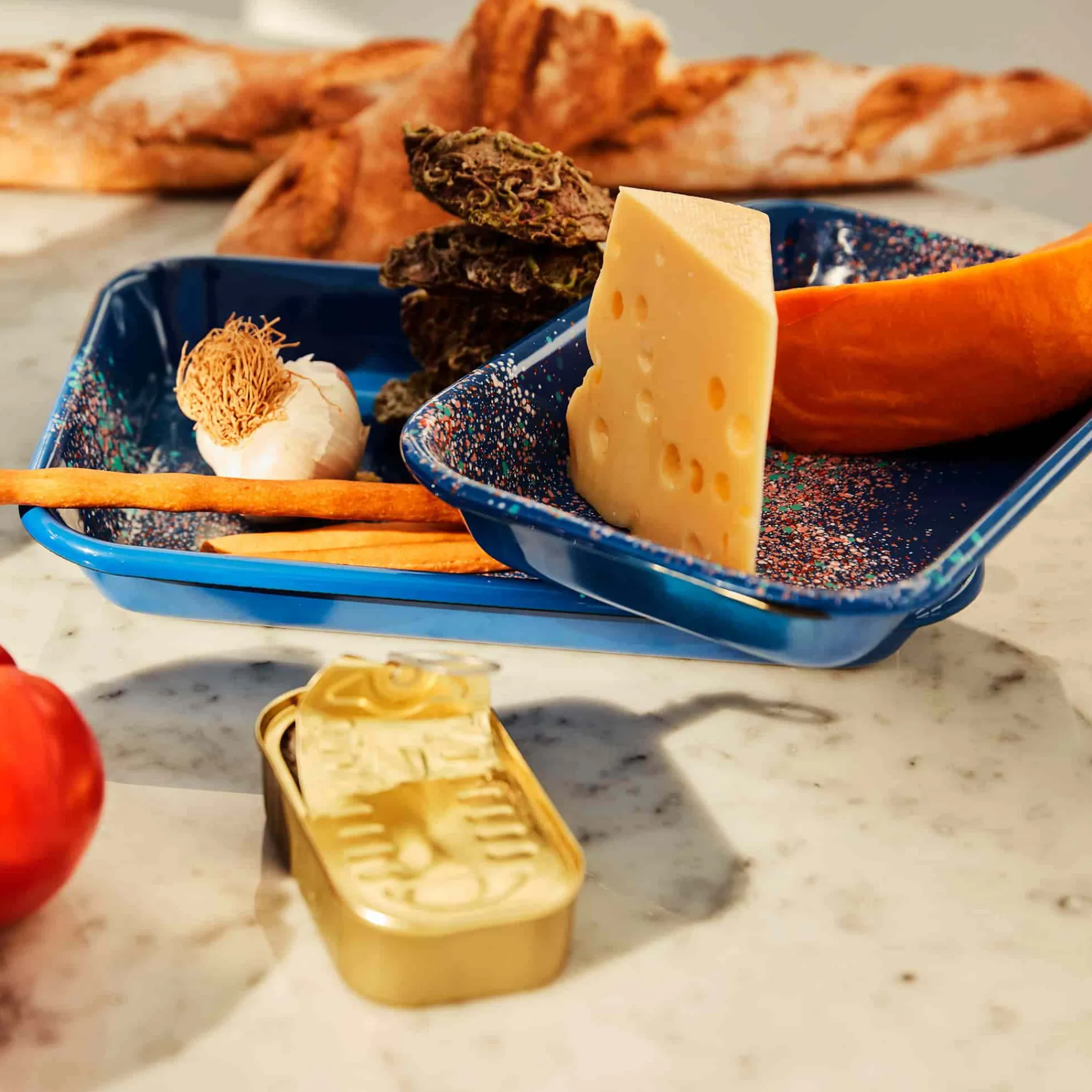 Kapka Enamel Splatter Fest Enamel Roasting and Serving Dish, Cobalt Blue Hot