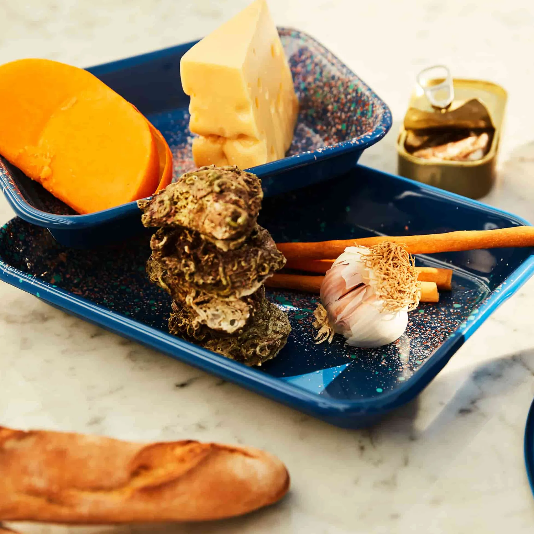 Kapka Enamel Splatter Fest Enamel Roasting and Serving Dish, Cobalt Blue Hot