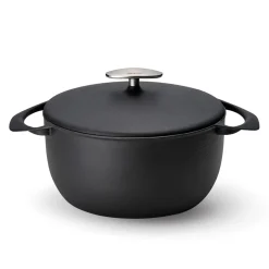 Unilloy Black Japanese Lightweight Cast Iron Dutch Oven, 22cm Clearance