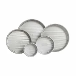 USA Pan 5 Piece Round Cake Pan Set Hot